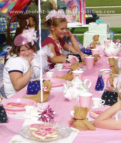 Amy's Teddy Tea Party Tale